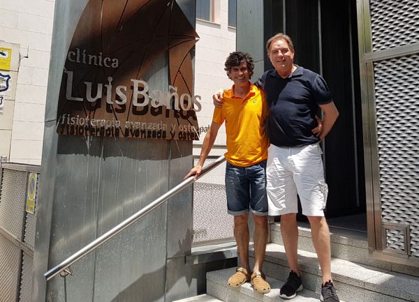 José Manuel Sánchez en la Clínica Luis Baños