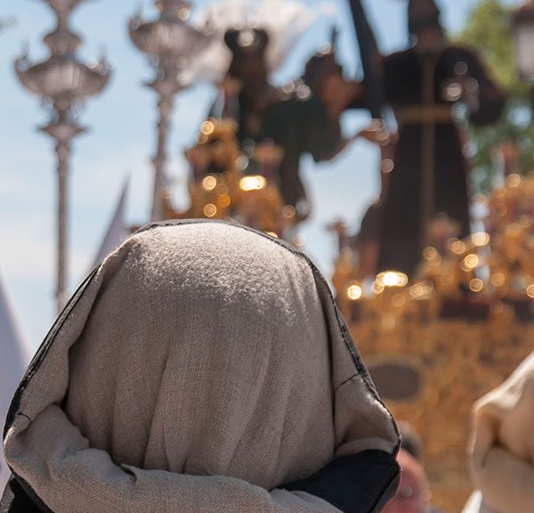 Consejos para costaleros desde Clínica Luis Baños de Jaén