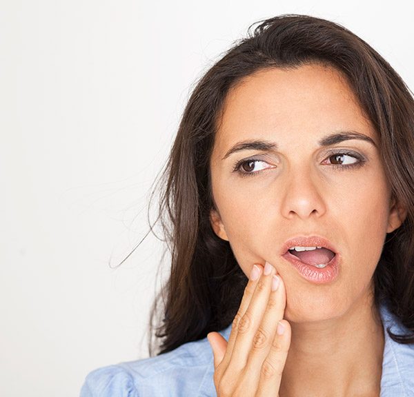 Tratamiento del crujido mandibular en Clínica Luis Baños